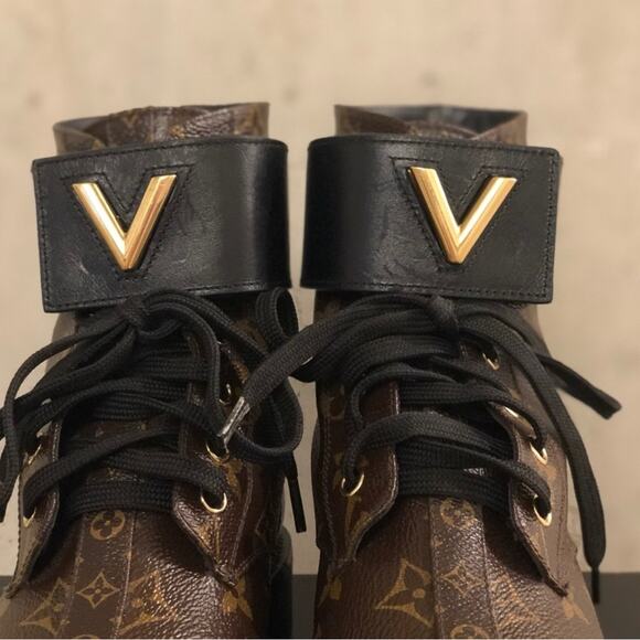Louis Vuitton Wonderland Flat Ranger Boot Fall 2025 Autumn Vibes - Picture 4 of 15